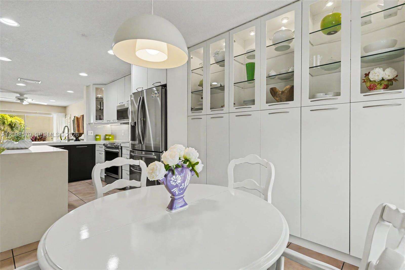 1125 Queen Palm Ct, Hollywood, FL 33019 | Picture 5