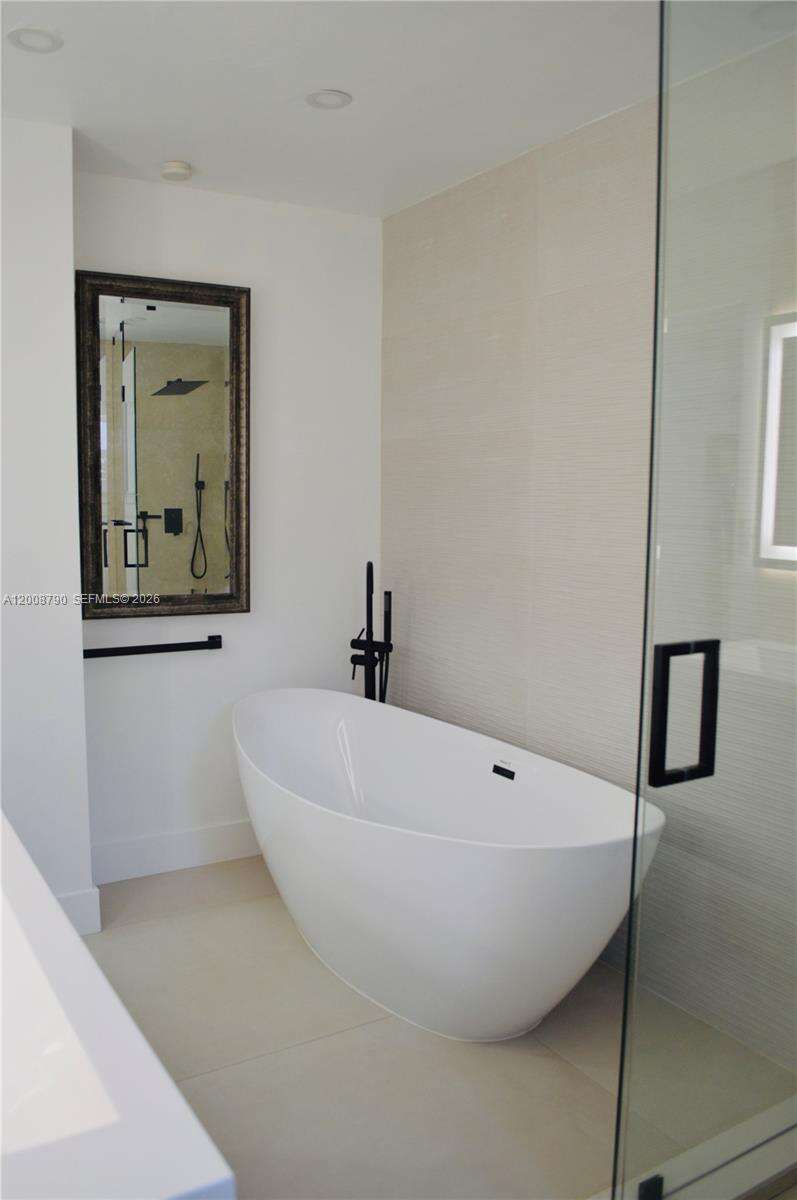 1524 14th Ter, Fort Lauderdale, FL 33304 | Picture 11