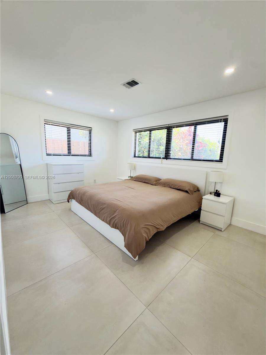 1524 14th Ter, Fort Lauderdale, FL 33304 | Picture 15