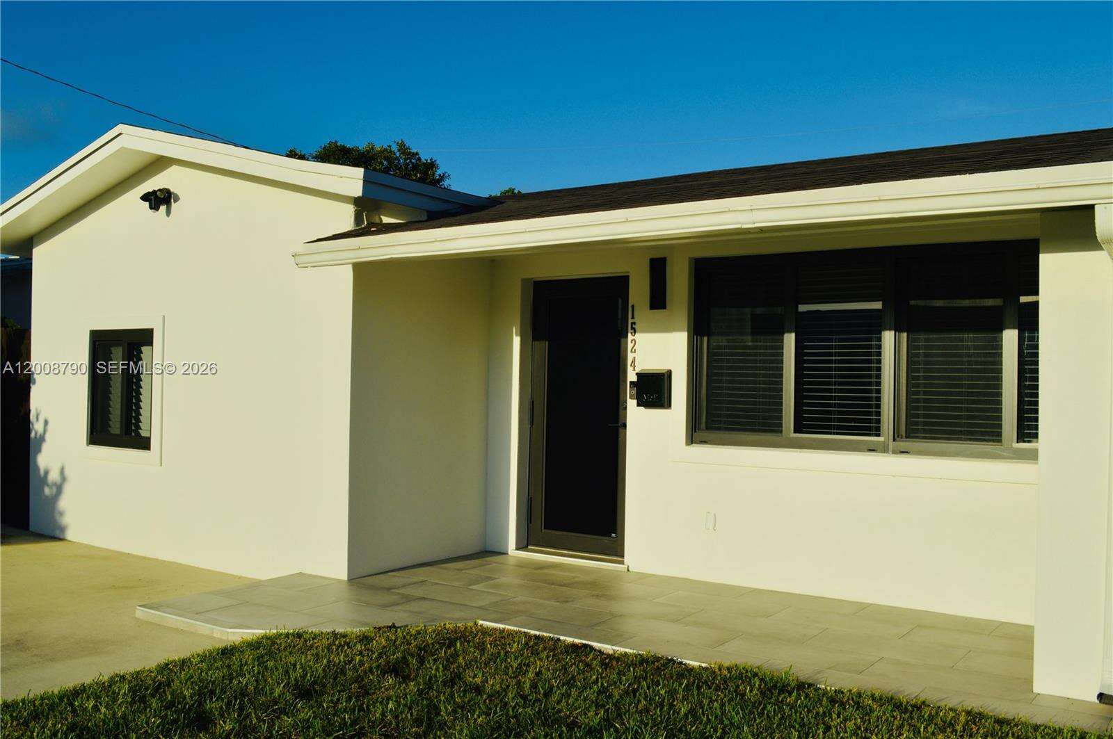 1524 14th Ter, Fort Lauderdale, FL 33304 | Picture 3