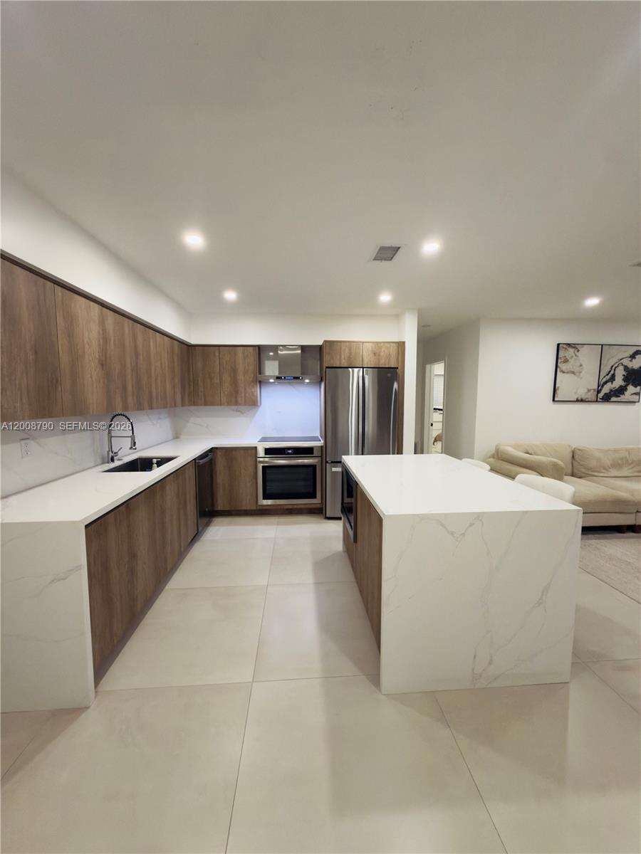 1524 14th Ter, Fort Lauderdale, FL 33304 | Picture 5