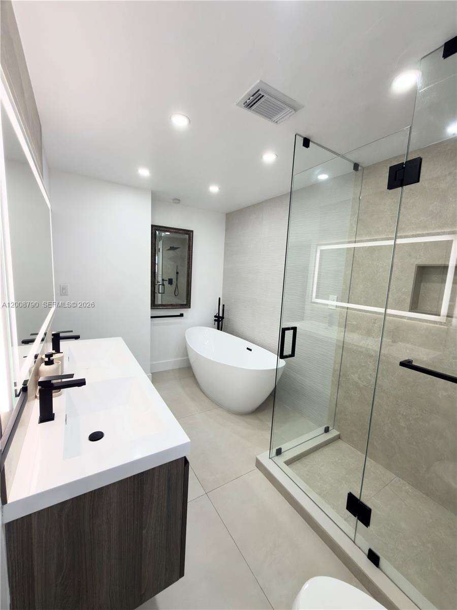 1524 14th Ter, Fort Lauderdale, FL 33304 | Picture 10