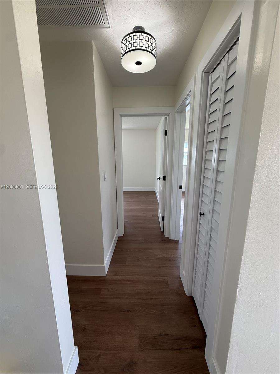 7525 Garfield St, Hollywood, FL 33024 - For Sale photo 6