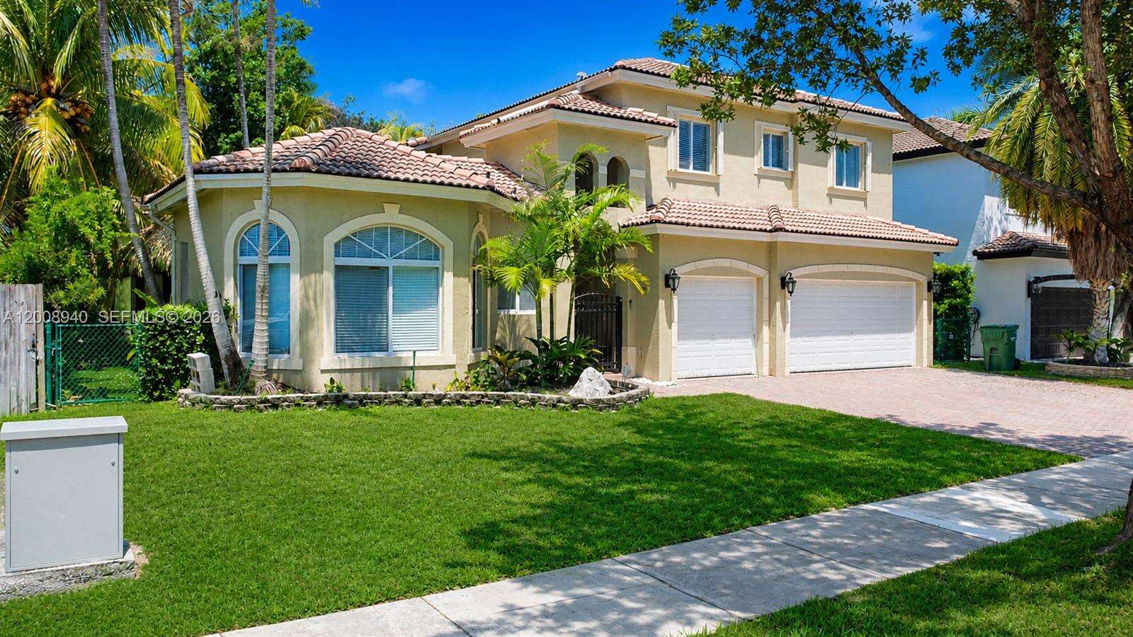 2220 19th Ave, Homestead, FL 33035 - For Sale photo 1