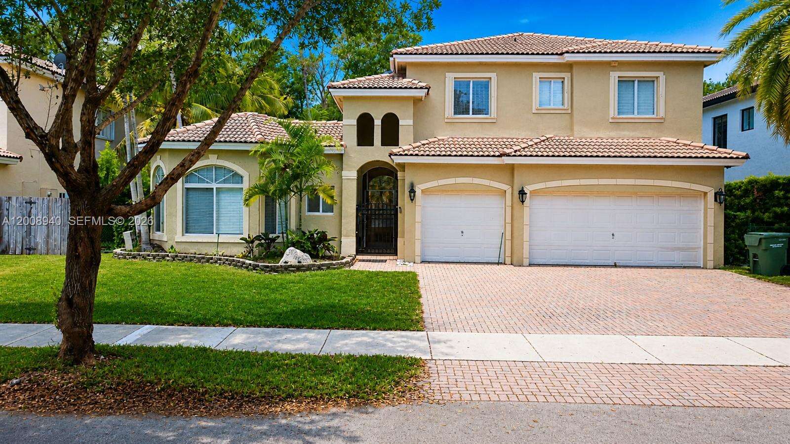2220 19th Ave, Homestead, FL 33035 - For Sale photo 2