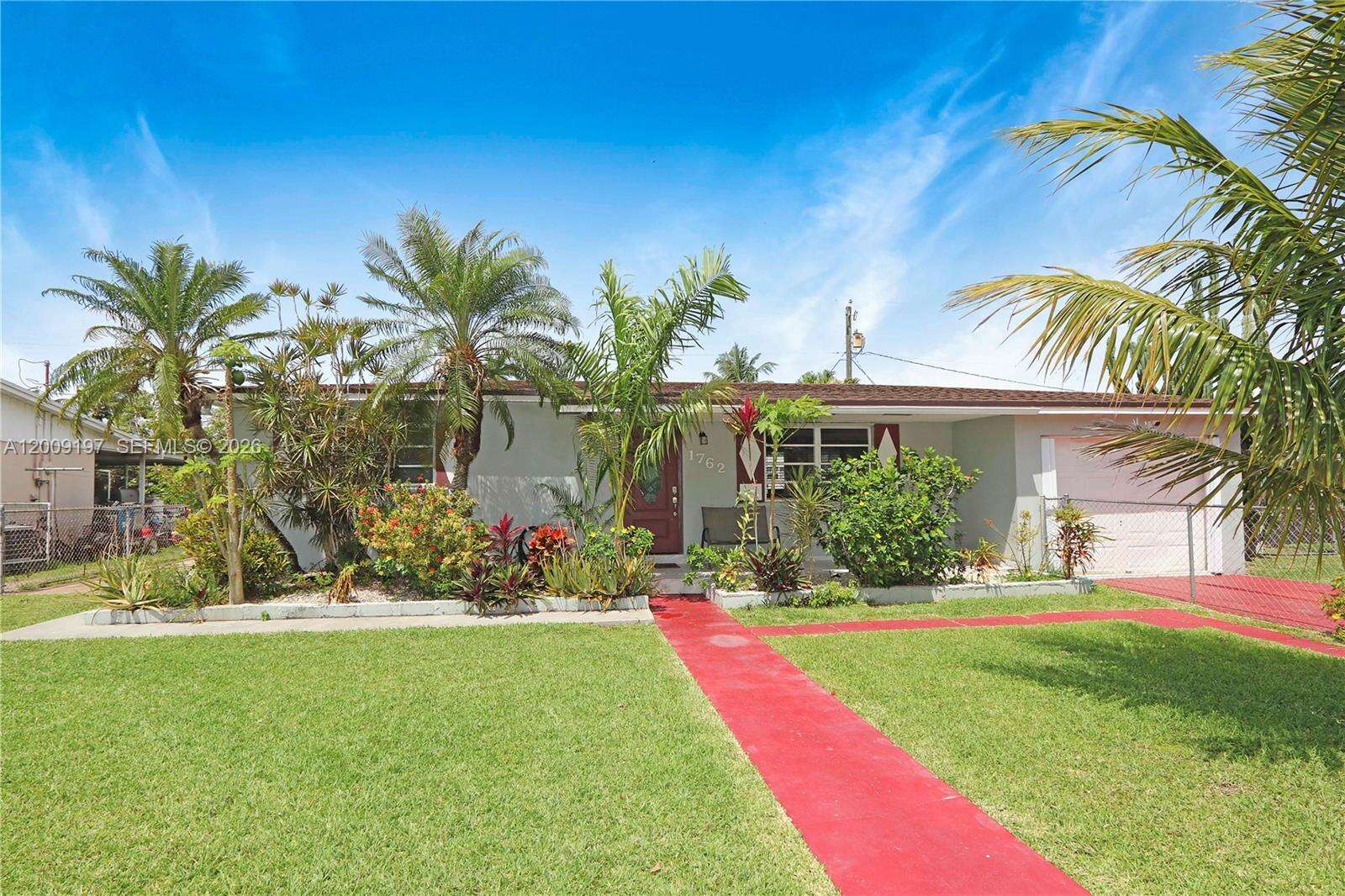 1762 8th Ave, Homestead, FL 33030 - For Sale photo 1