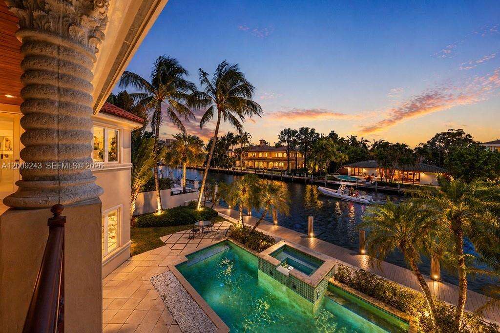 2430 Aqua Vista Blvd, Fort Lauderdale, FL 33301 | Picture 2