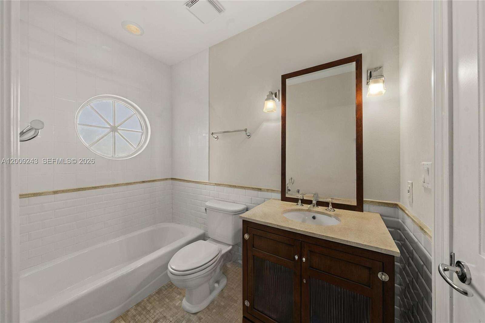 2430 Aqua Vista Blvd, Fort Lauderdale, FL 33301 | Picture 46