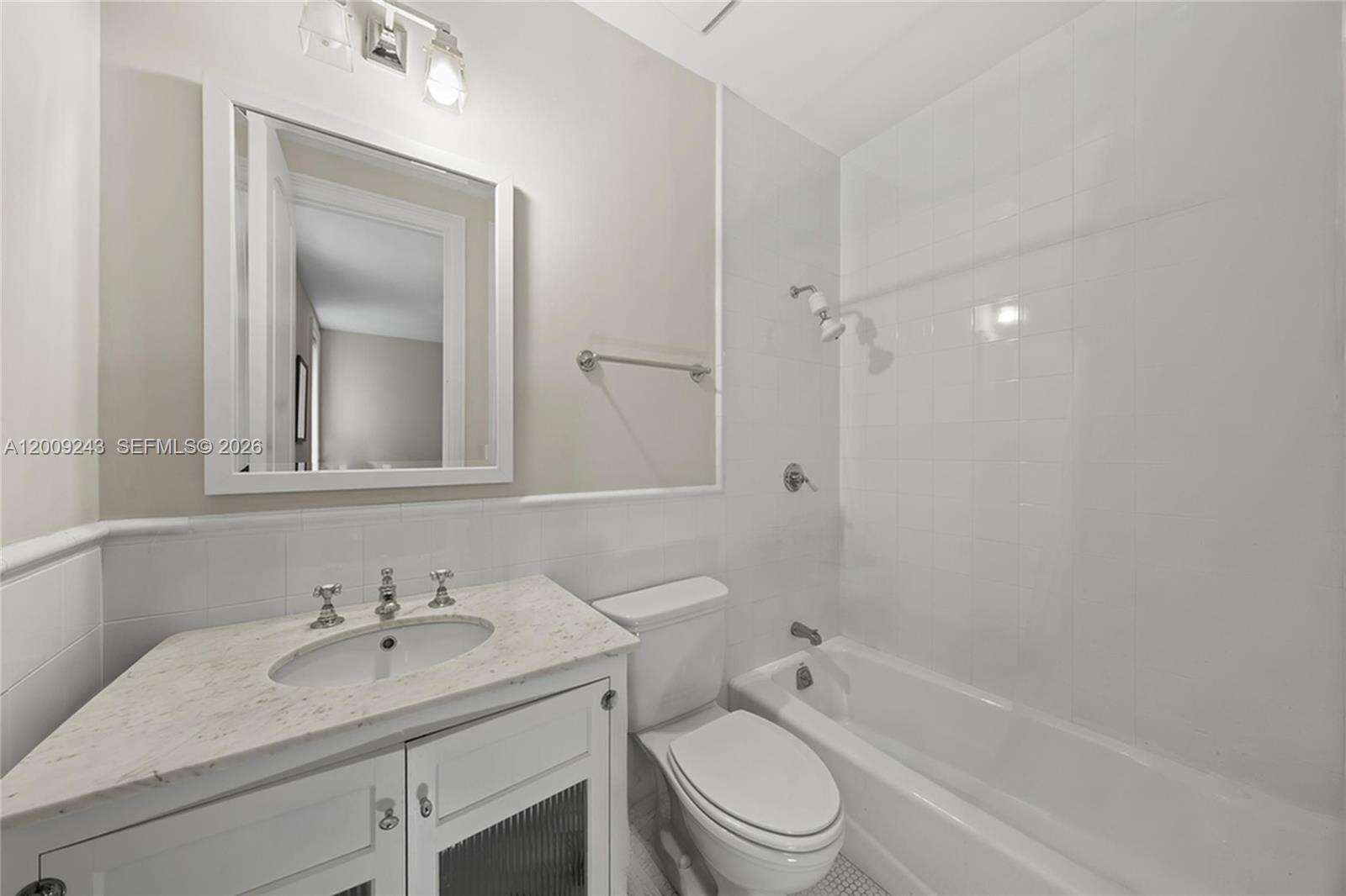 2430 Aqua Vista Blvd, Fort Lauderdale, FL 33301 | Picture 48