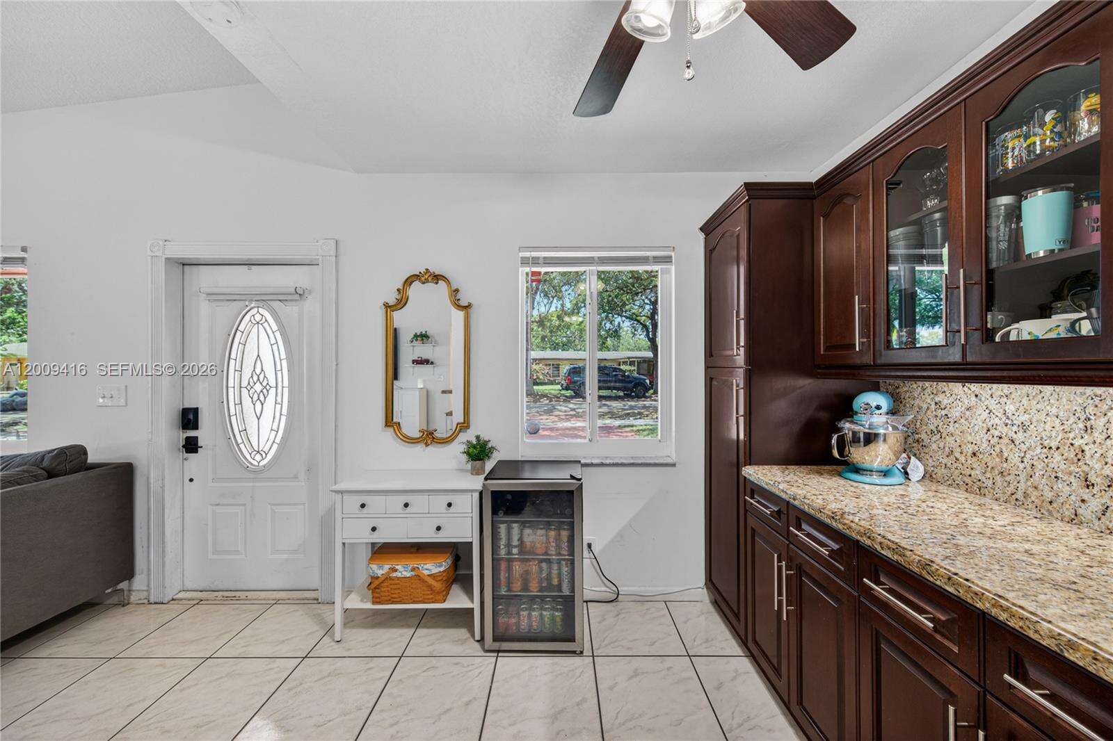 211 57th Way, Hollywood, FL 33023 - For Sale photo 2