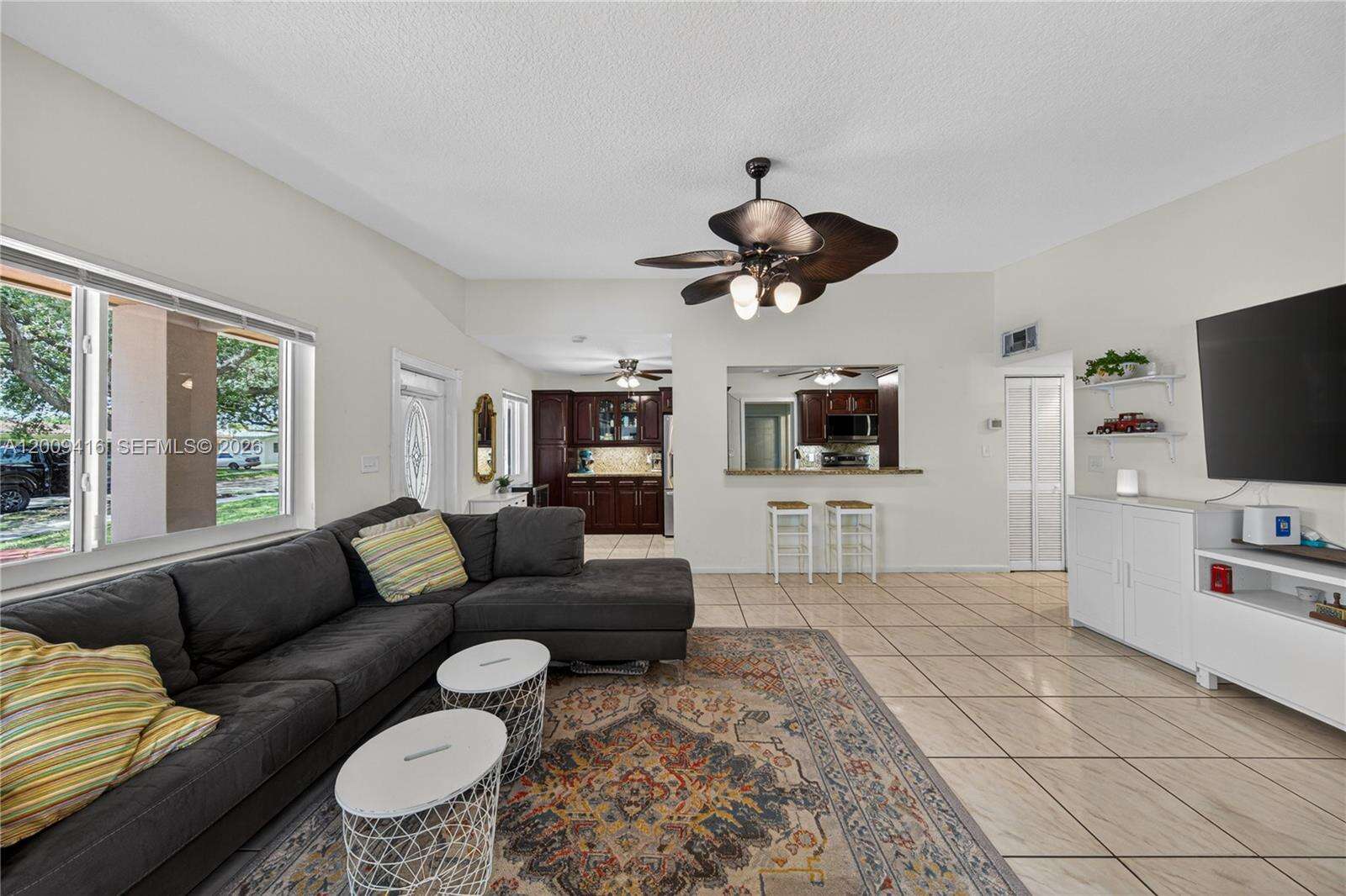 211 57th Way, Hollywood, FL 33023 - For Sale photo 11