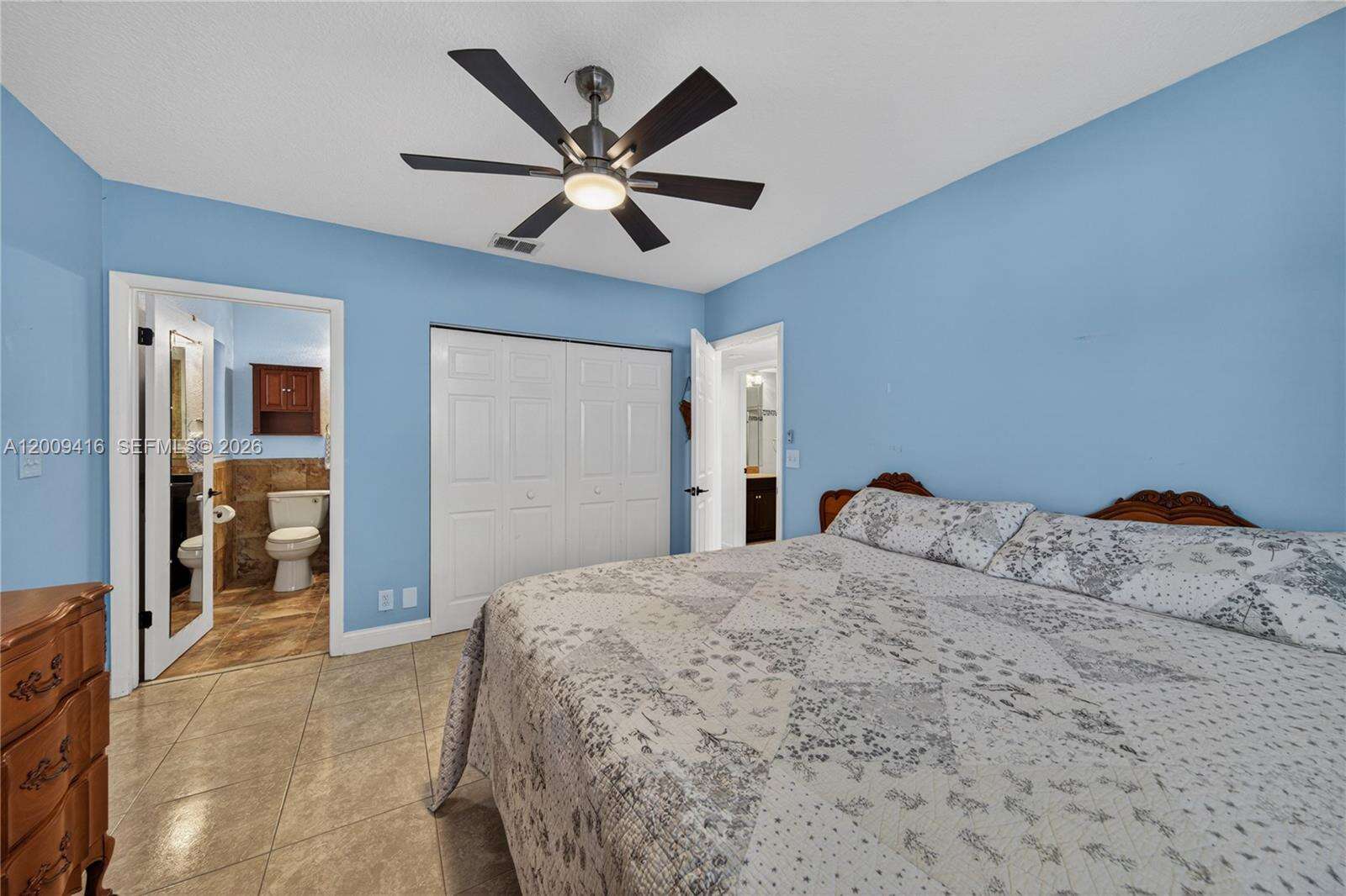 211 57th Way, Hollywood, FL 33023 - For Sale photo 17