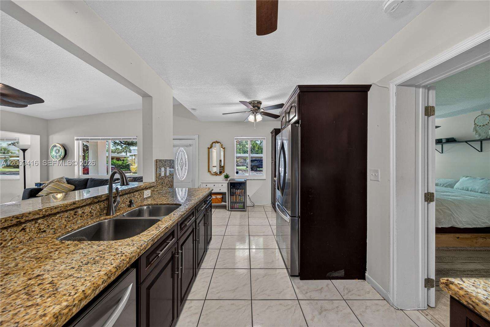 211 57th Way, Hollywood, FL 33023 - For Sale photo 22