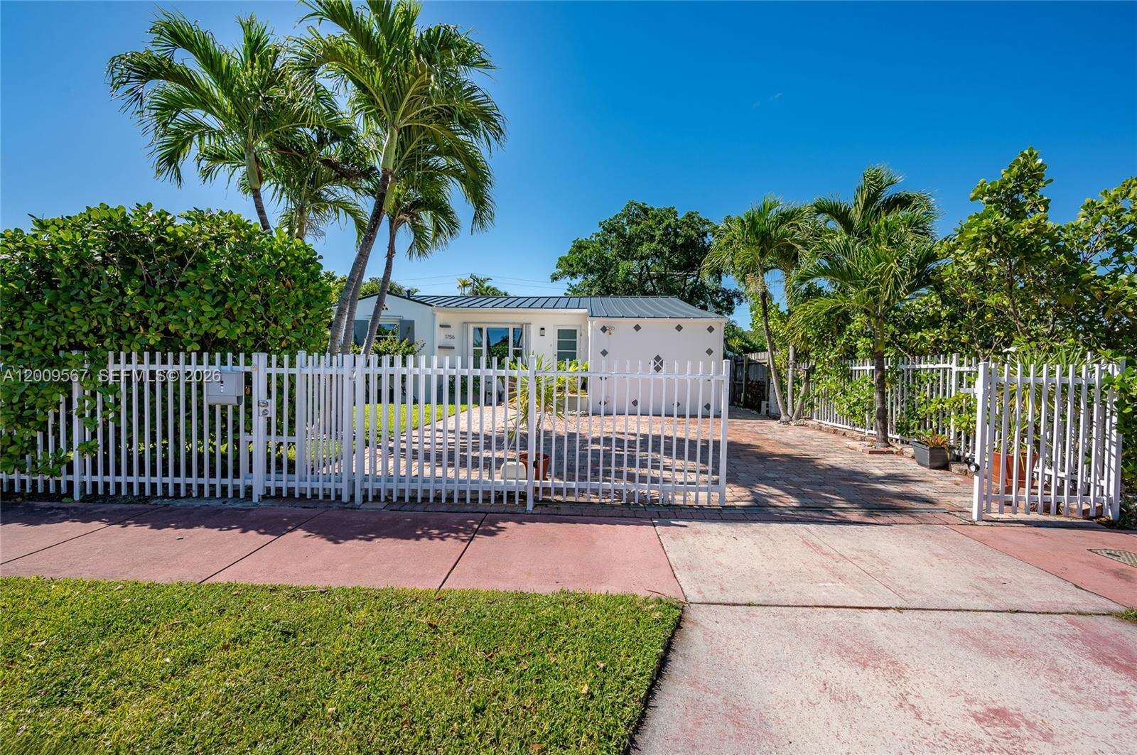 1756 71st St, Miami Beach, FL 33141 | Picture 31
