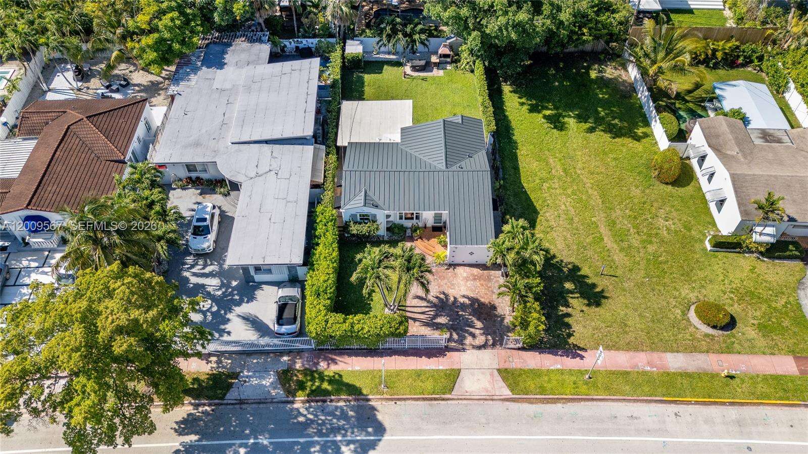 1756 71st St, Miami Beach, FL 33141 | Picture 10