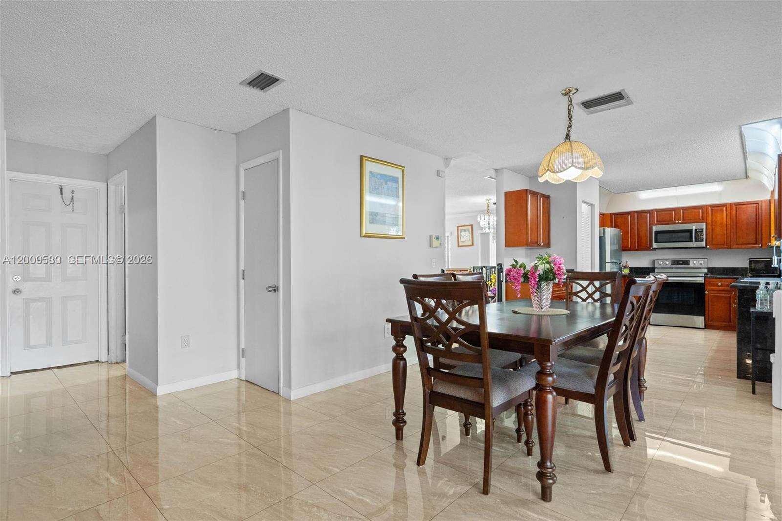 1001 100th Ter, Pembroke Pines, FL 33025 - For Sale photo 20
