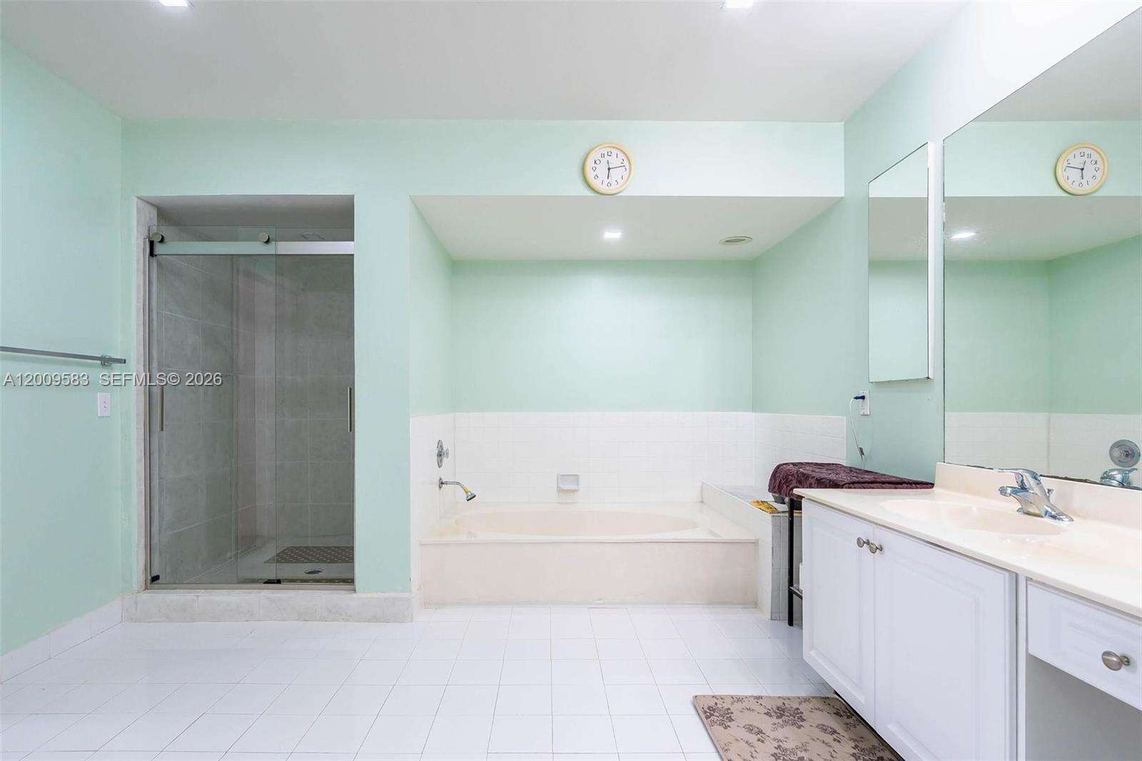 1001 100th Ter, Pembroke Pines, FL 33025 - For Sale photo 33
