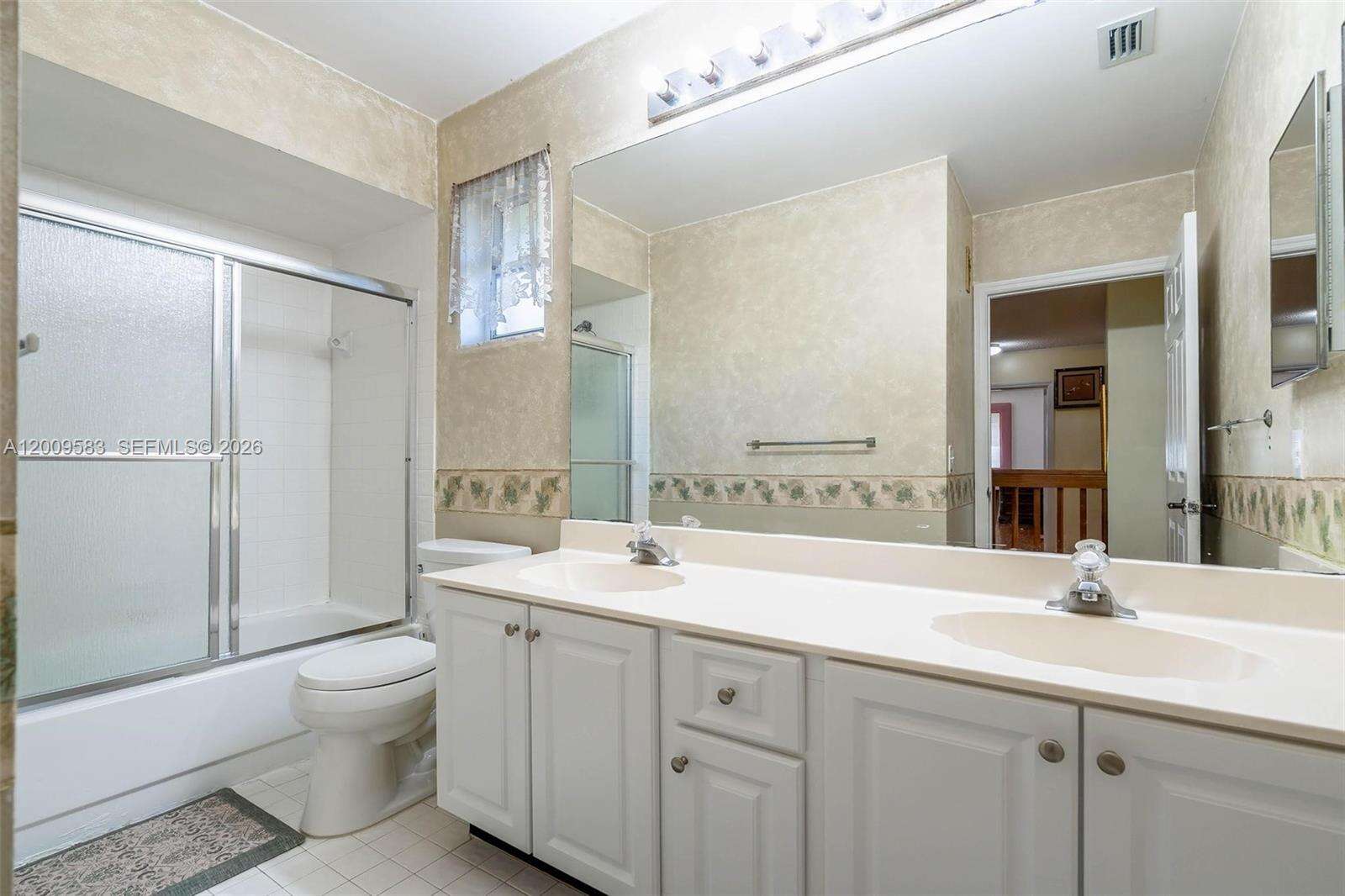 1001 100th Ter, Pembroke Pines, FL 33025 - For Sale photo 38