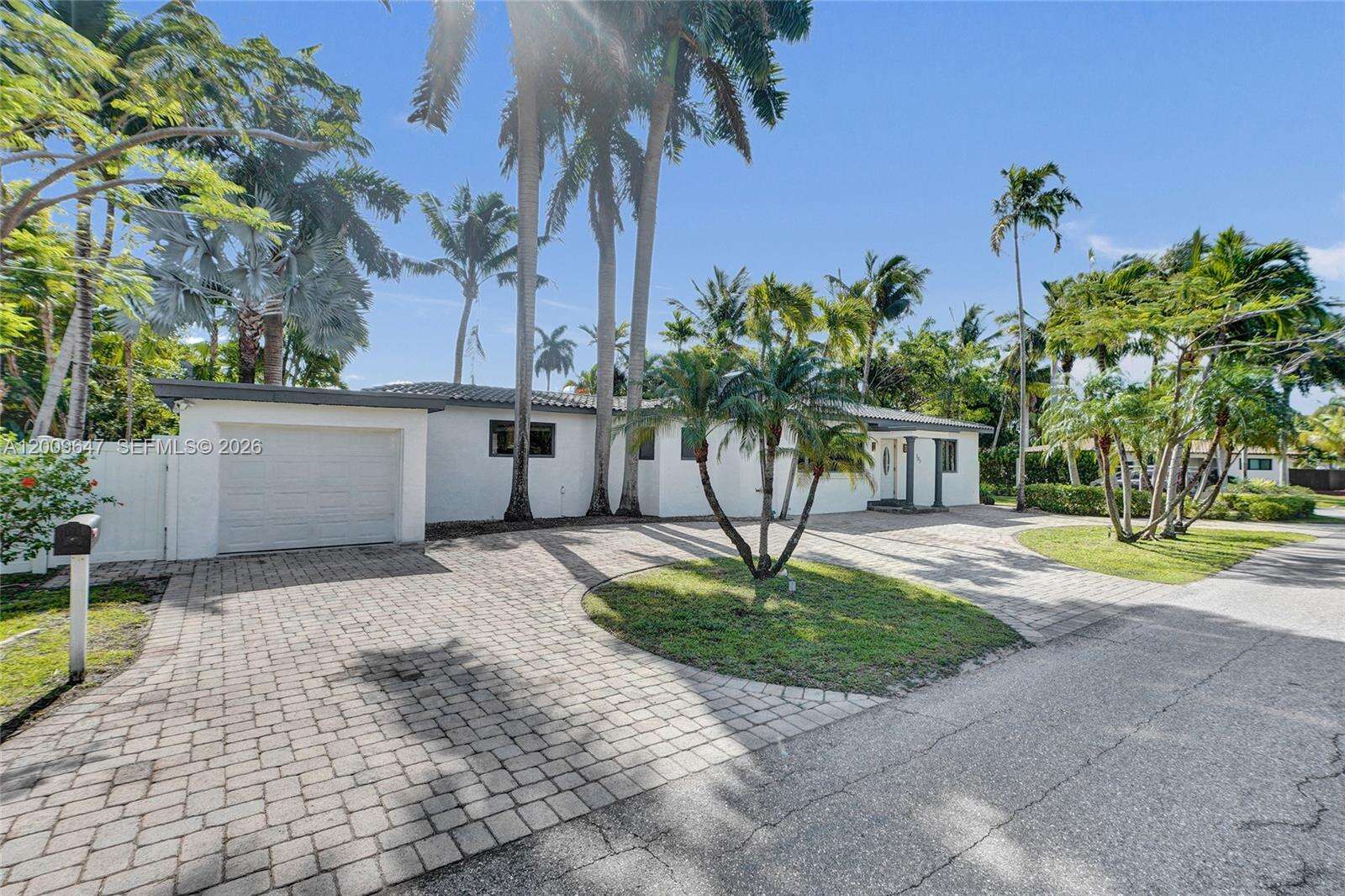 707 13 Avenue, Hollywood, FL 33019 | Picture 14