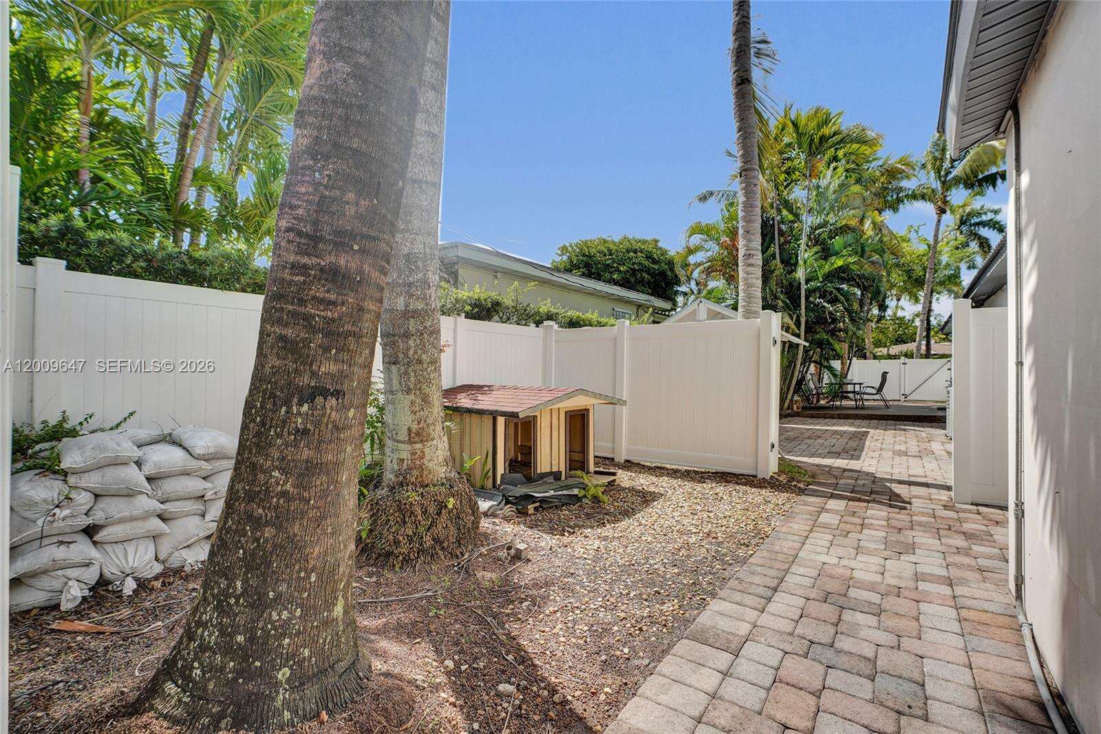 707 13 Avenue, Hollywood, FL 33019 | Picture 29