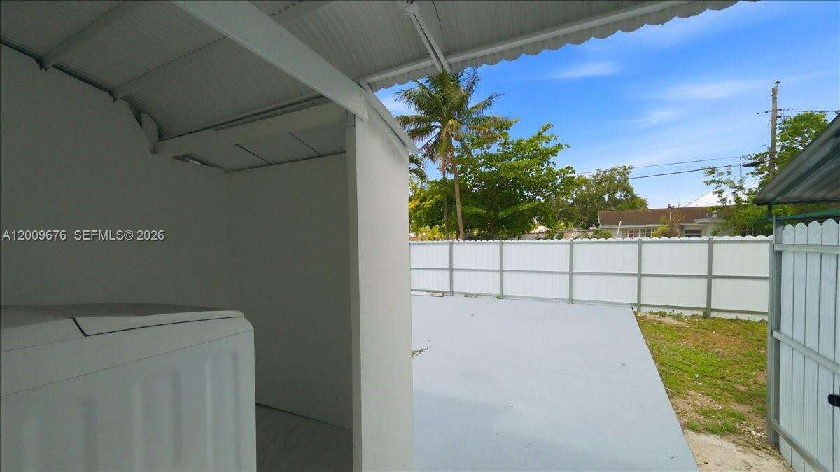10200 21st Ct, Miami, FL 33147 - For Sale photo 15