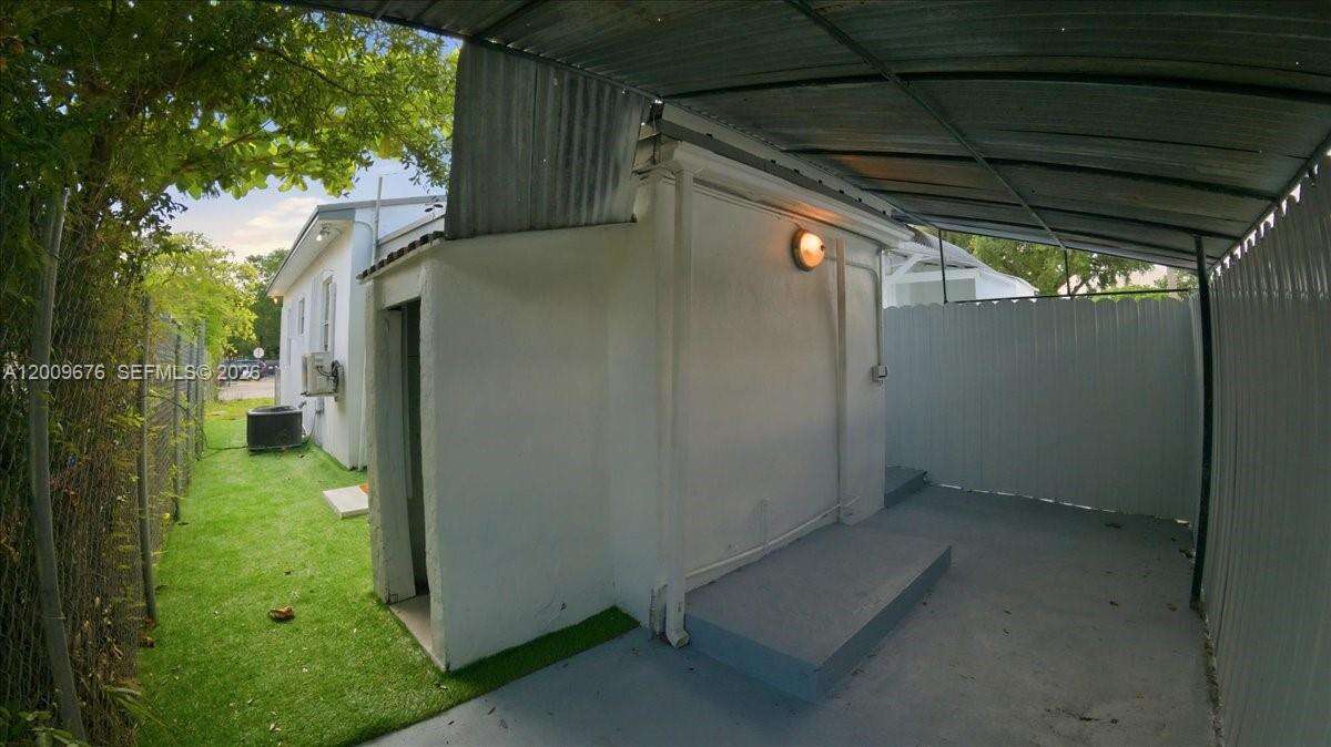 10200 21st Ct, Miami, FL 33147 - For Sale photo 18