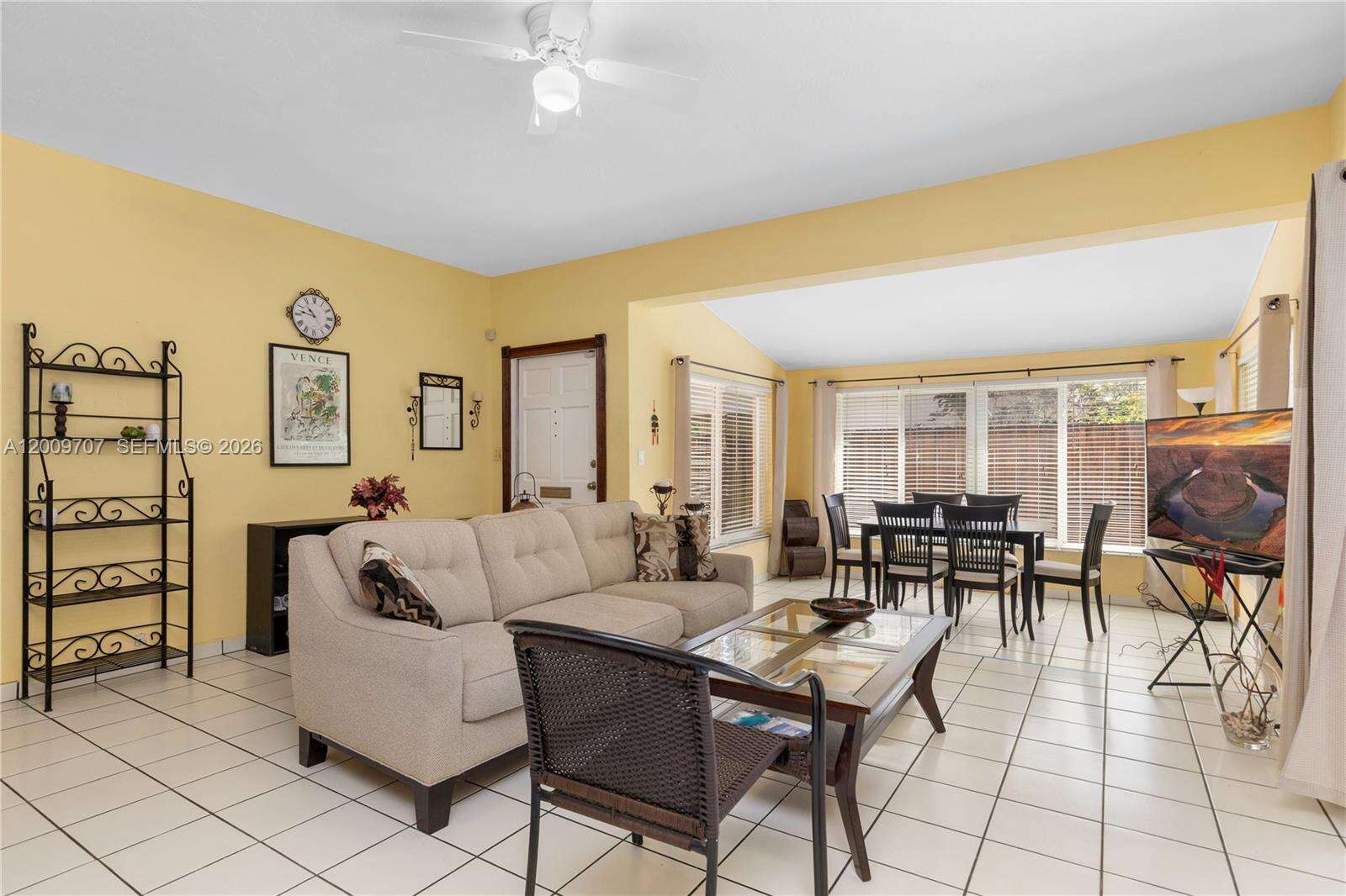 906 5th St, Hallandale Beach, FL 33009 | Picture 6