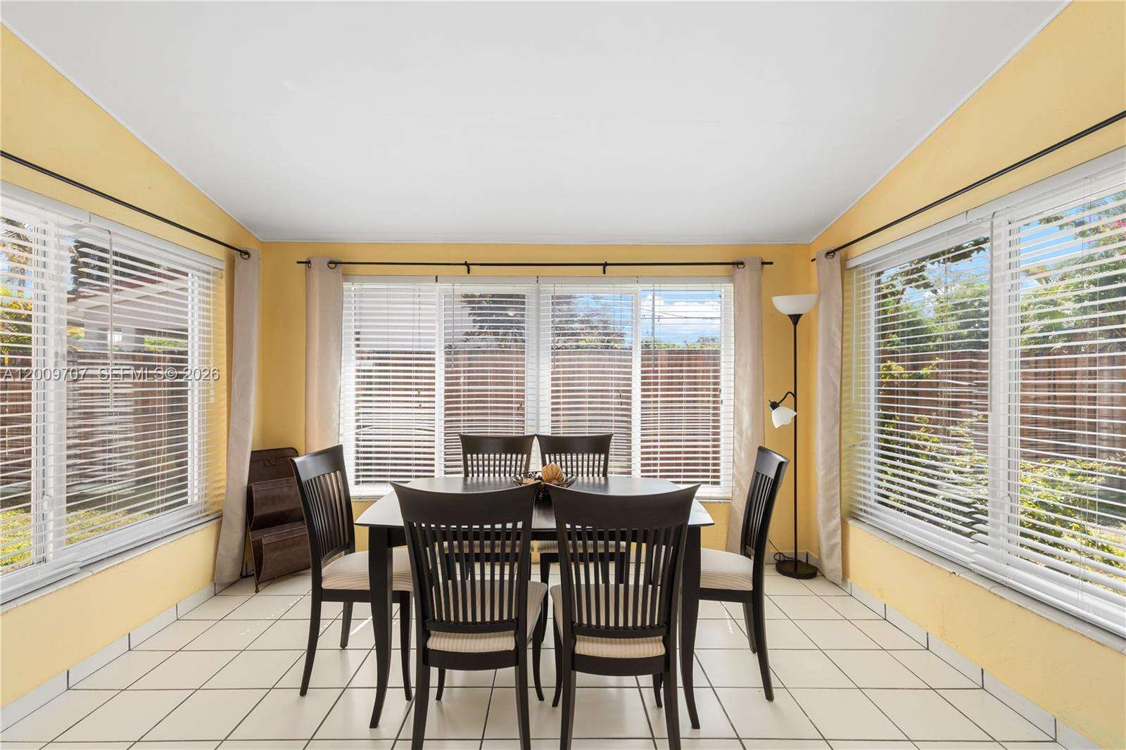 906 5th St, Hallandale Beach, FL 33009 | Picture 8