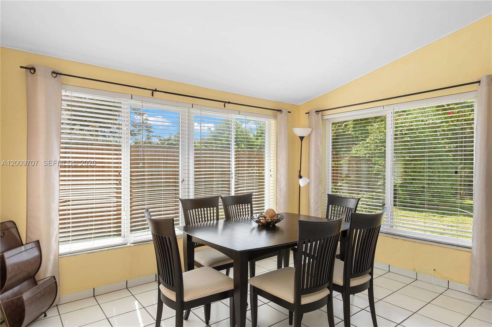 906 5th St, Hallandale Beach, FL 33009 | Picture 9