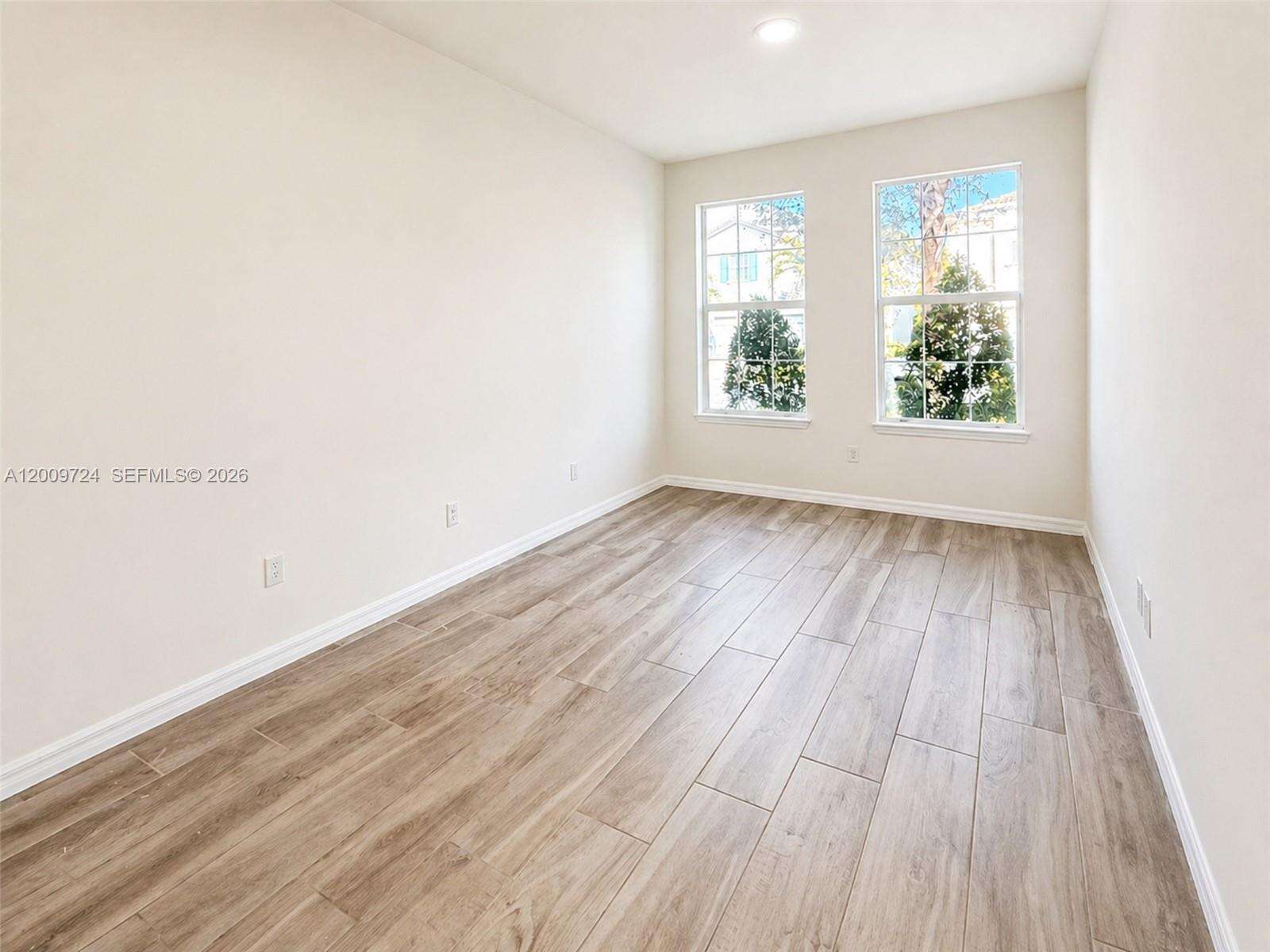 4352 Large Leaf Ln, Hollywood, FL 33021 - For Sale photo 15