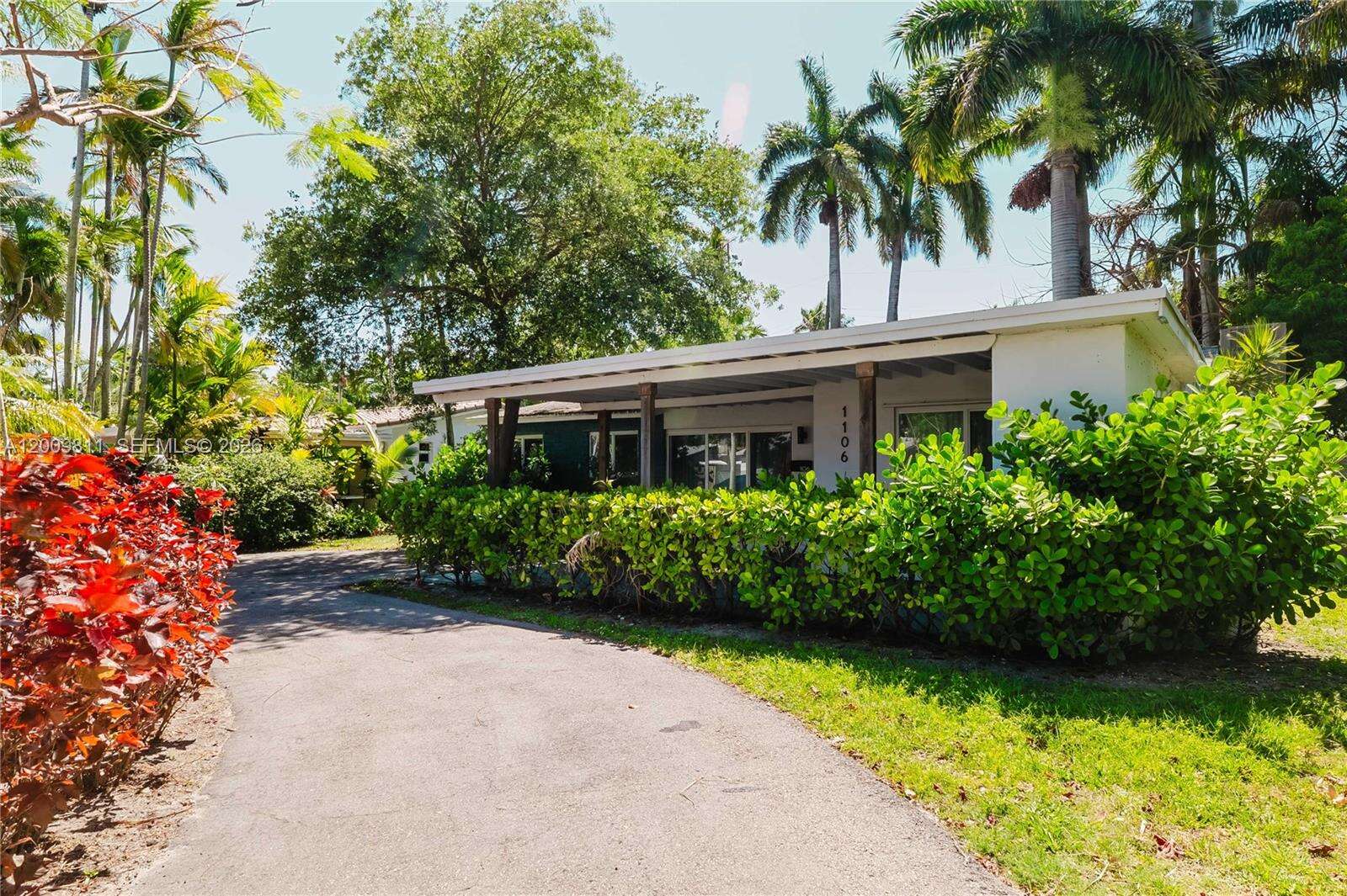 1106 13th Ct, Hollywood, FL 33019 - For Sale photo 28
