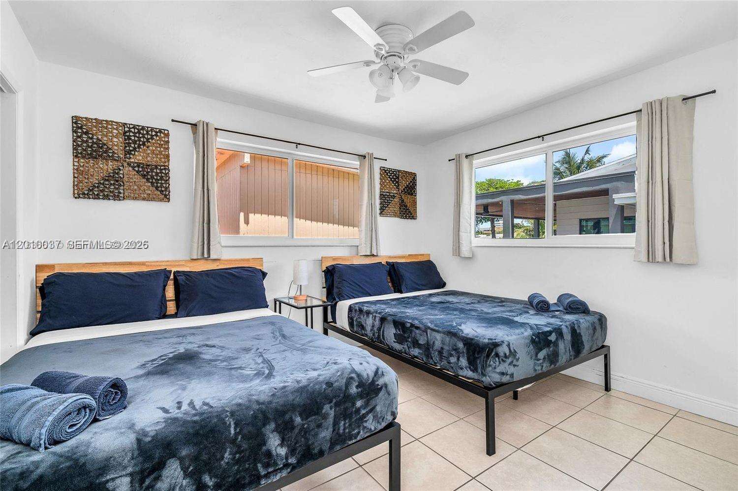 2501 209th Ter, Miami, FL 33180 | Picture 12