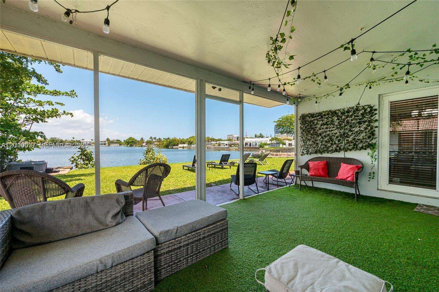 2501 209th Ter, Miami, FL 33180 | Picture 24