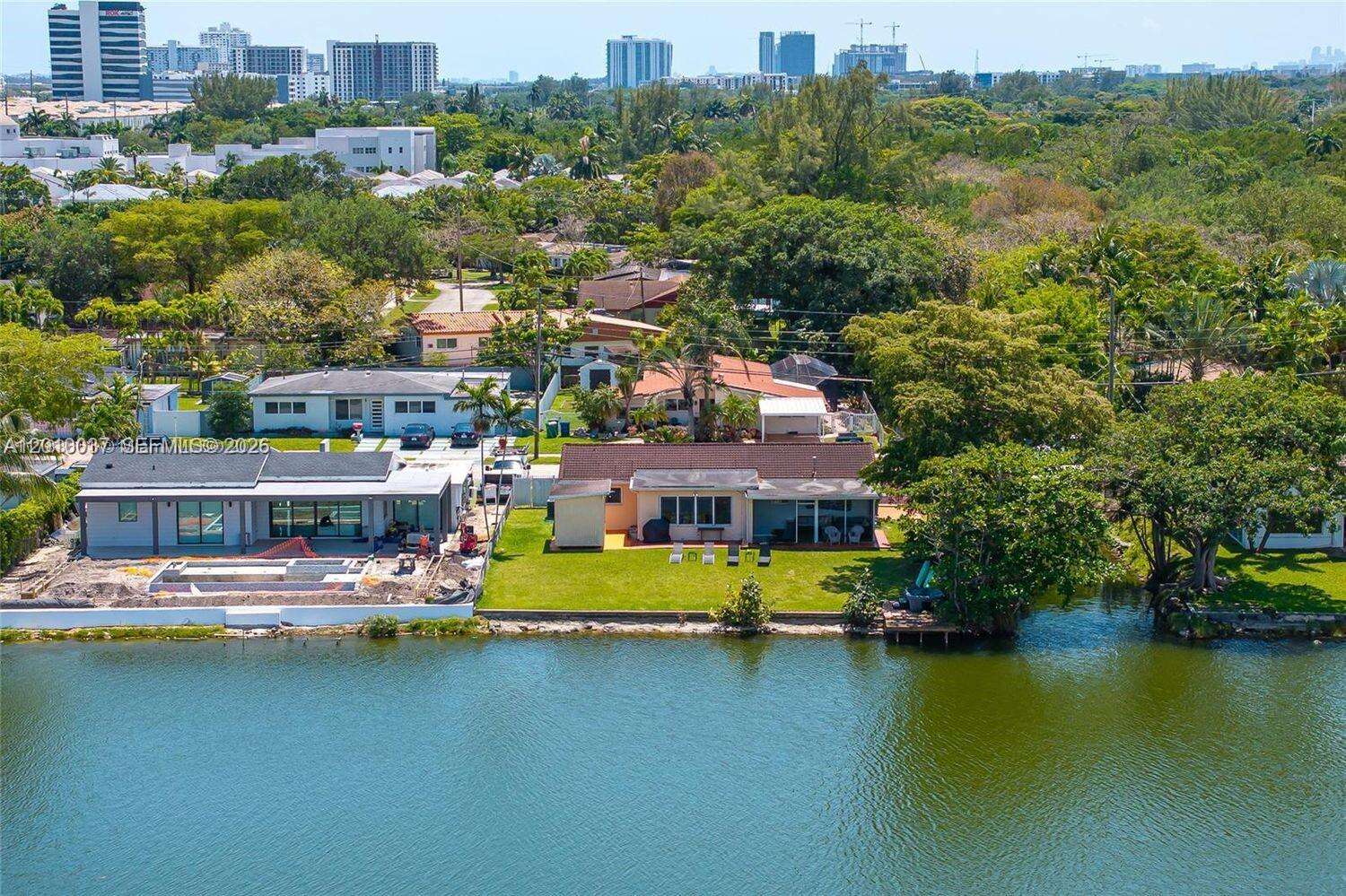 2501 209th Ter, Miami, FL 33180 | Picture 35