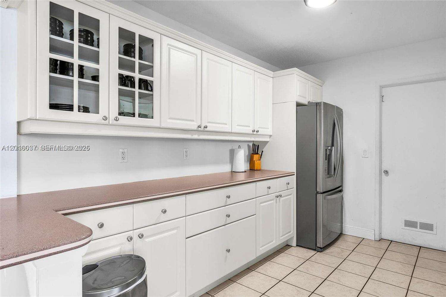 2501 209th Ter, Miami, FL 33180 | Picture 10