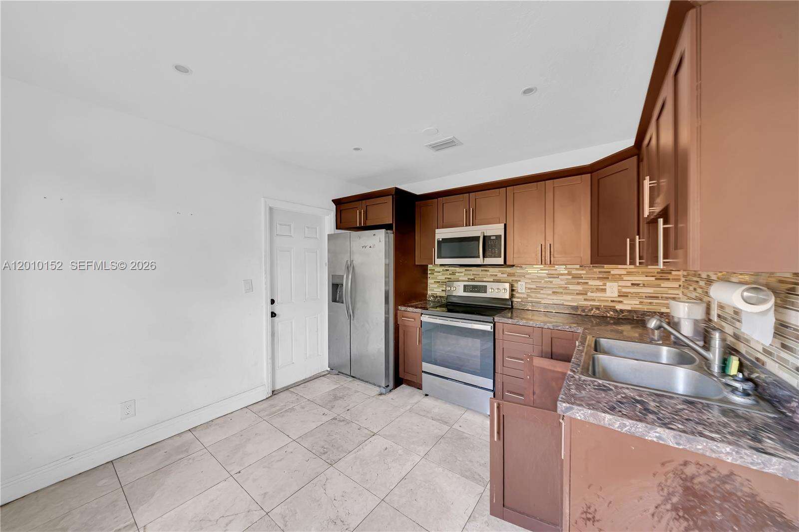 3033 Hibiscus Street, Miami, FL 33133 | Picture 5