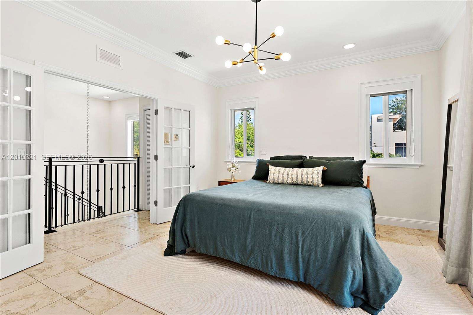 3200 Percival Ave, Miami, FL 33133 | Picture 13