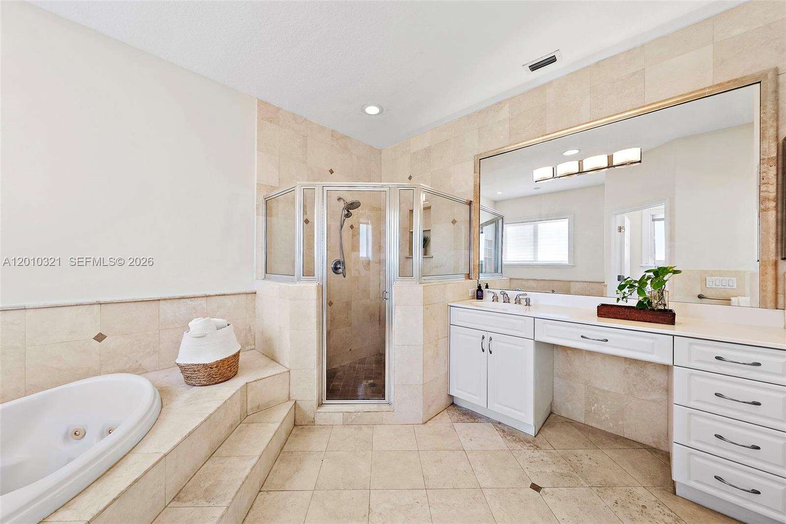 3200 Percival Ave, Miami, FL 33133 | Picture 16