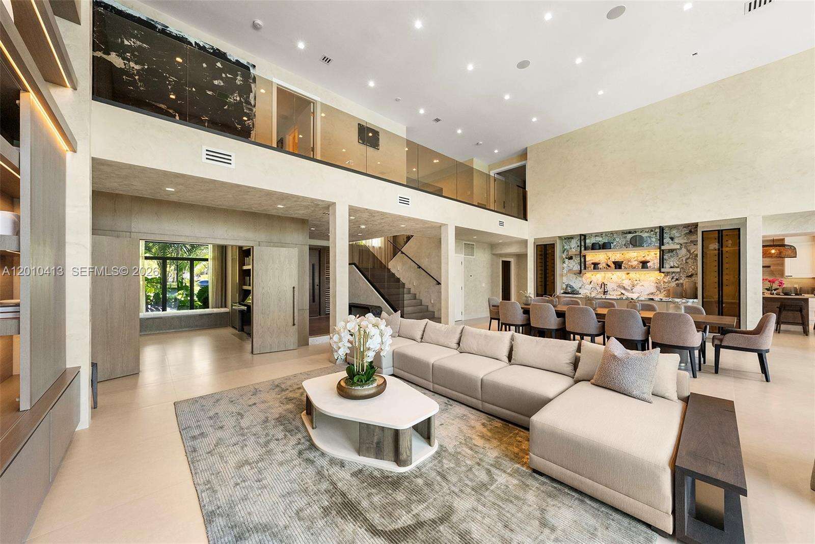 110 Holiday Dr, Hallandale Beach, FL 33009 | Picture 30