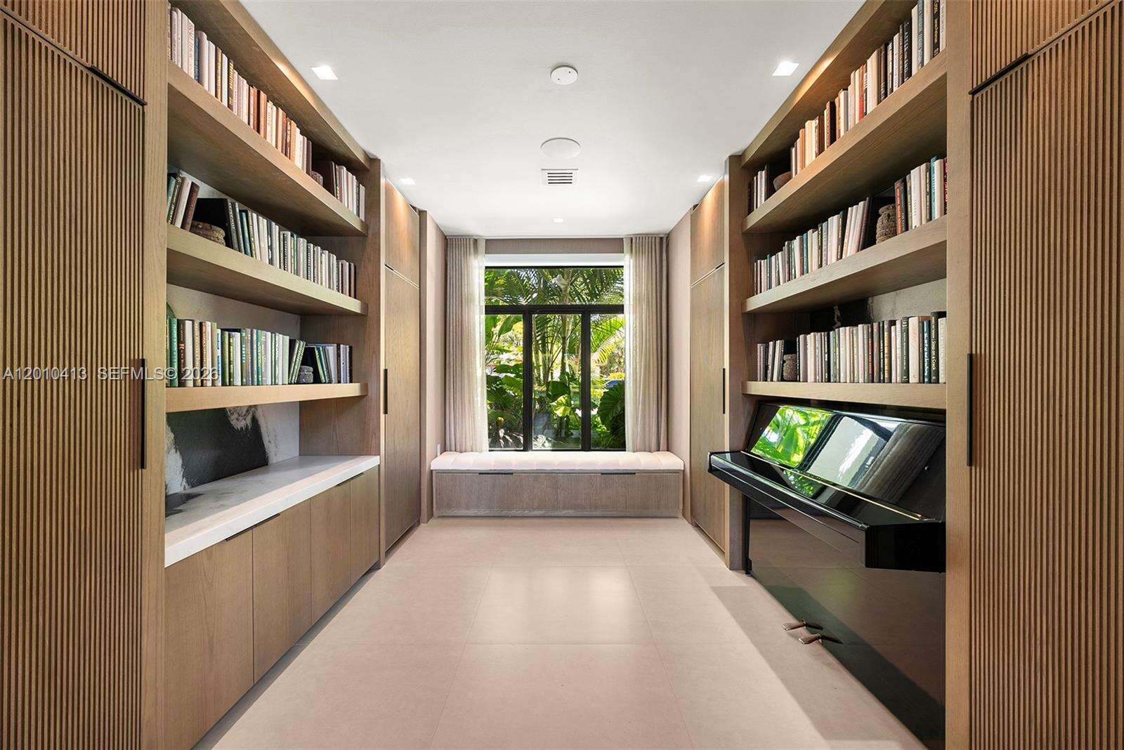 110 Holiday Dr, Hallandale Beach, FL 33009 | Picture 33