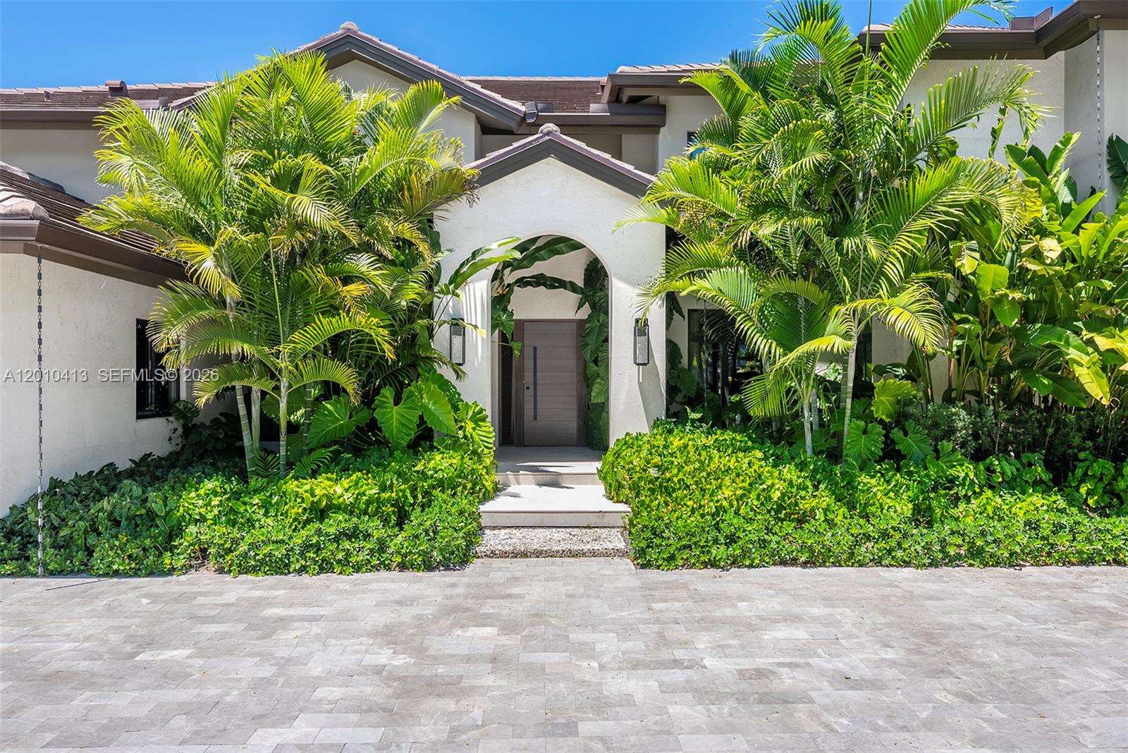 110 Holiday Dr, Hallandale Beach, FL 33009 | Picture 10