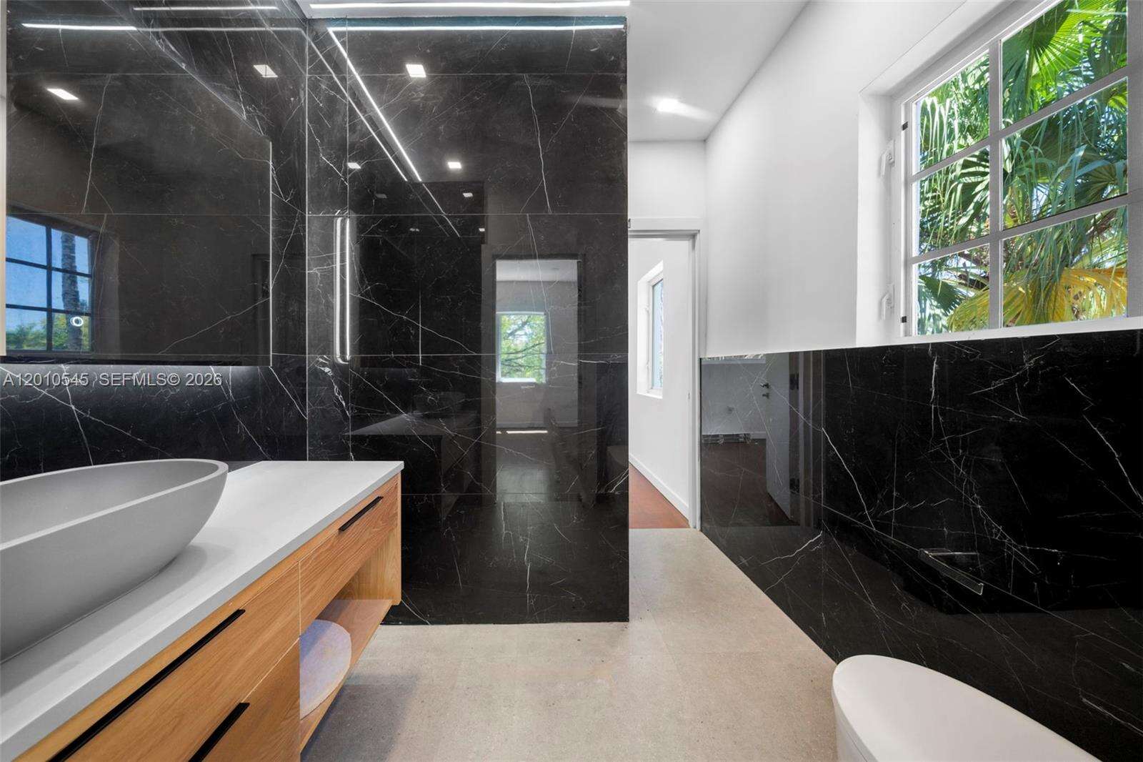 5824 Alton Rd, Miami Beach, FL 33140 - For Sale photo 17