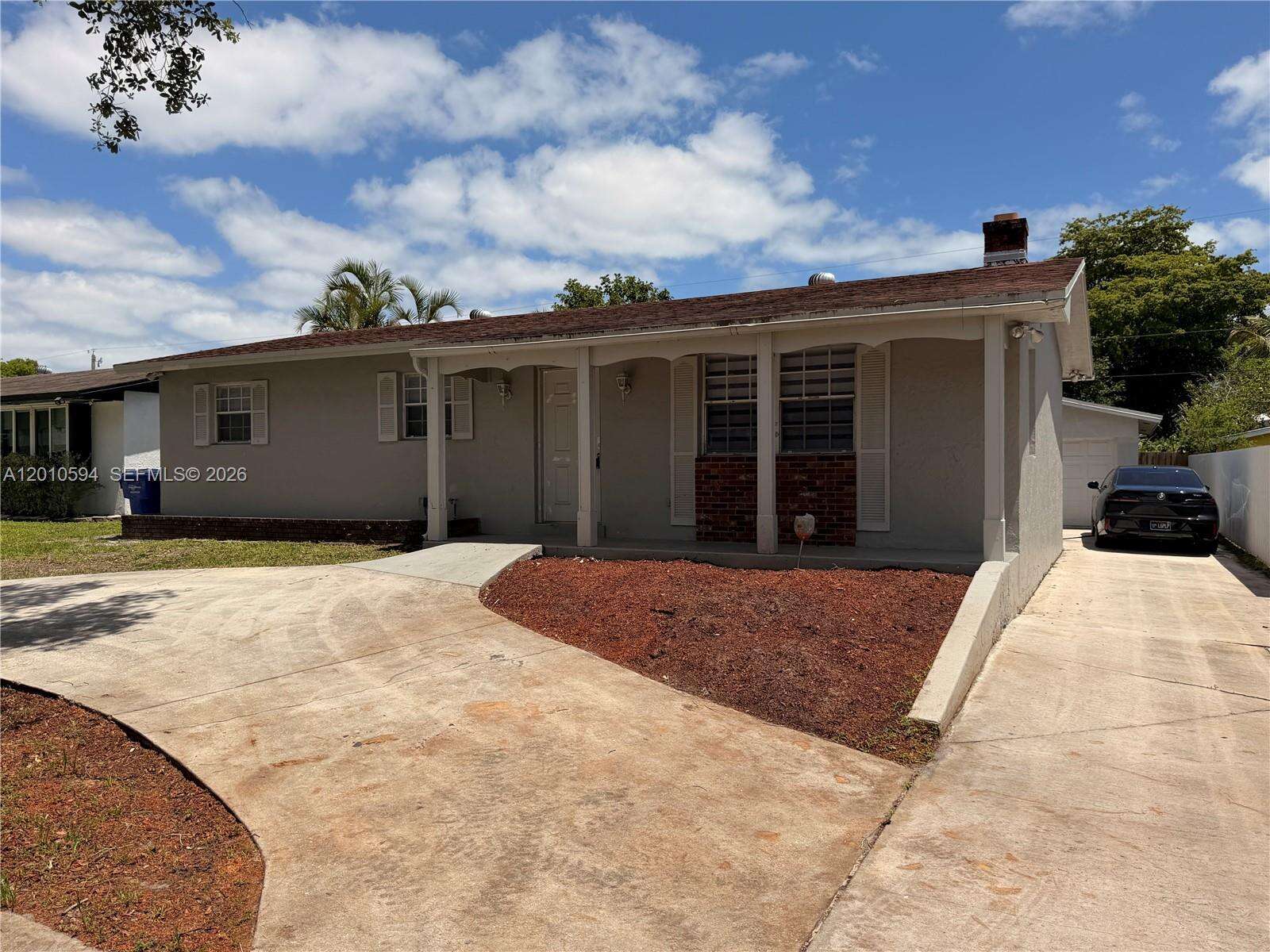 3011 74th Ave, Hollywood, FL 33024 - For Sale photo 1