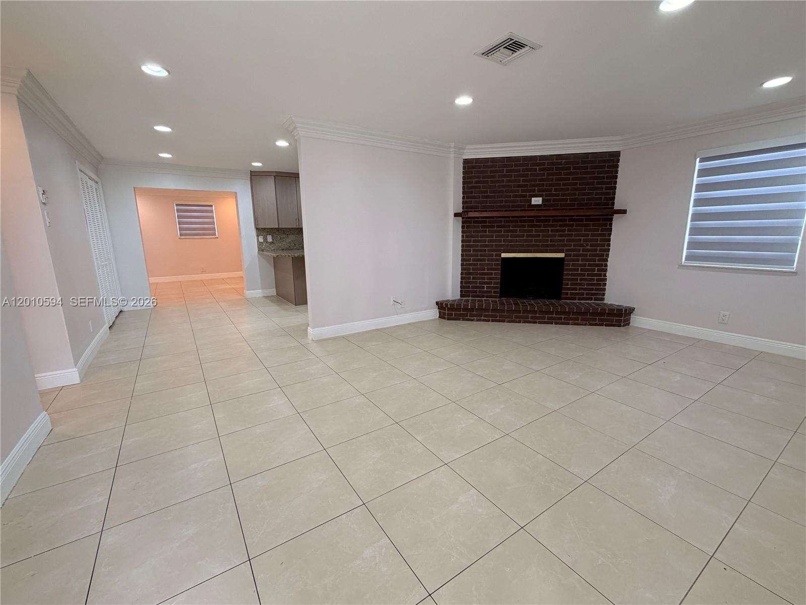 3011 74th Ave, Hollywood, FL 33024 - For Sale photo 6
