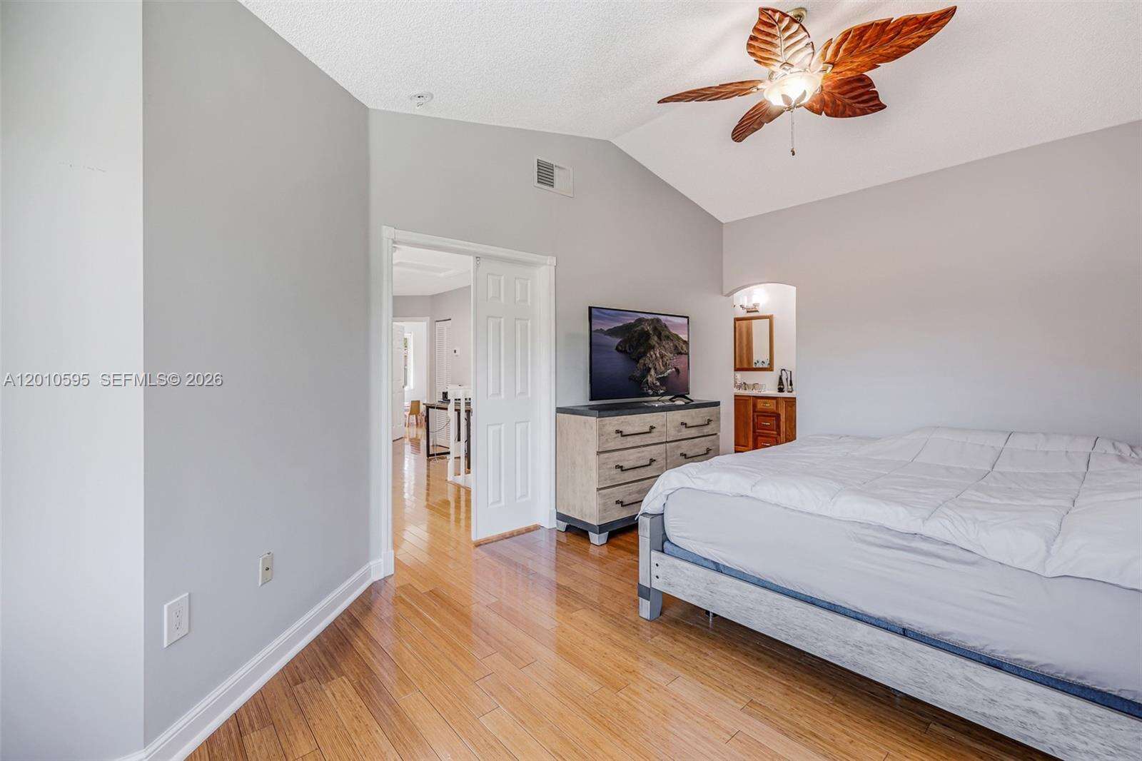 1065 Weeping Willow Way, Hollywood, FL 33019 | Picture 5