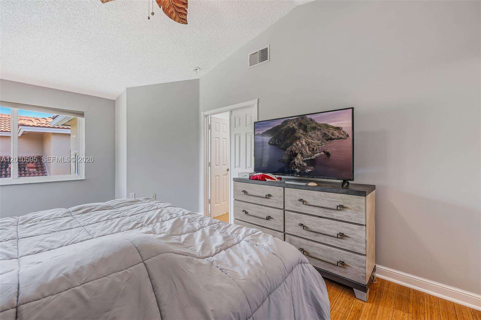1065 Weeping Willow Way, Hollywood, FL 33019 | Picture 10