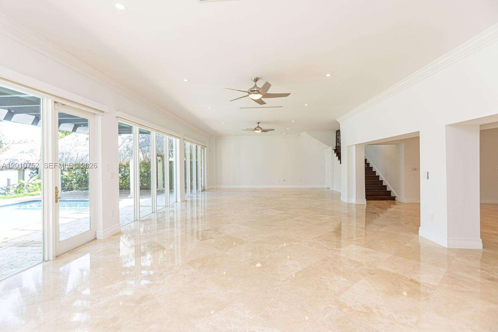 425 Shore Dr, Miami Beach, FL 33141 | Picture 11
