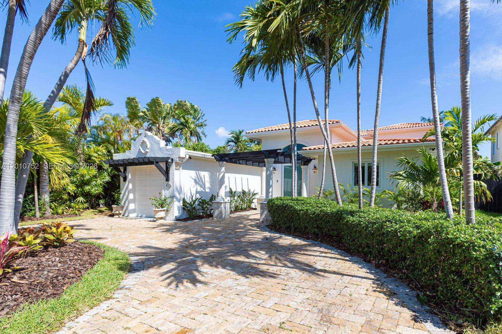 425 Shore Dr, Miami Beach, FL 33141 | Picture 13