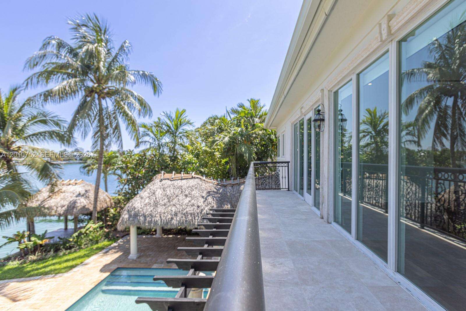 425 Shore Dr, Miami Beach, FL 33141 | Picture 15