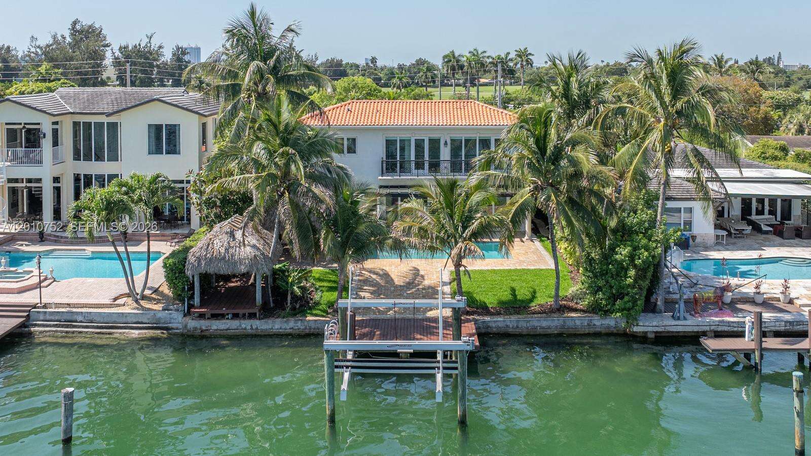 425 Shore Dr, Miami Beach, FL 33141 | Picture 20